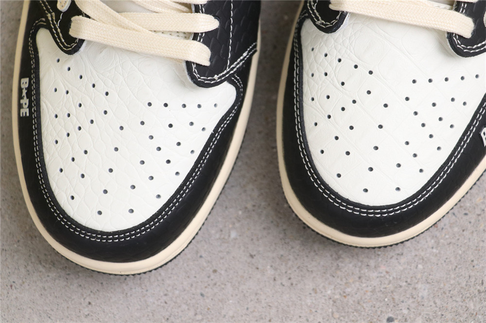USD$57 Air Jordan 1 Low OG SP XZ2828-001 猿人头黑白蓝 Size 36-45