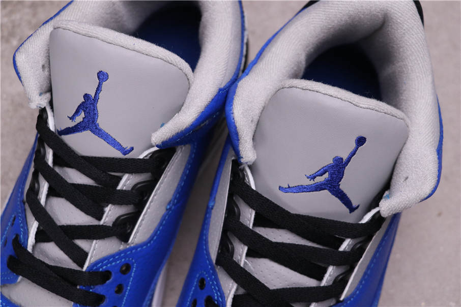 40USD Air Jordan 3 “Varsity Royal”CT8532-400 40-47.5