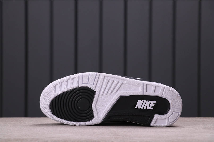 $78 Fragment Design x Air Jordan 3 DA3595-100 Size 40-47.5