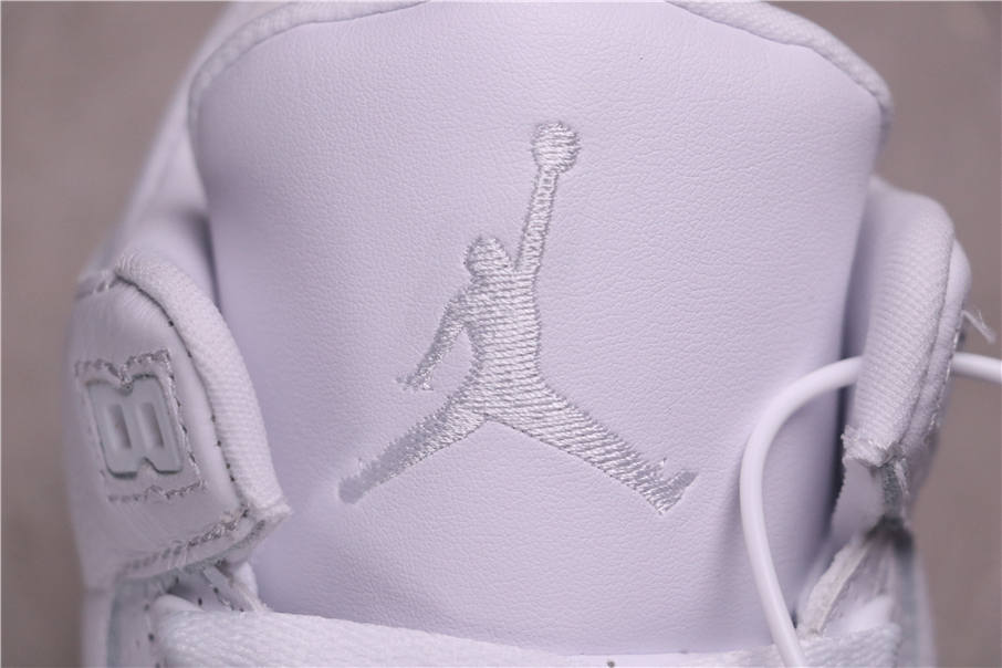 89USD Fragment Design x Air Jordan 3 DA3595-100 40-47.5
