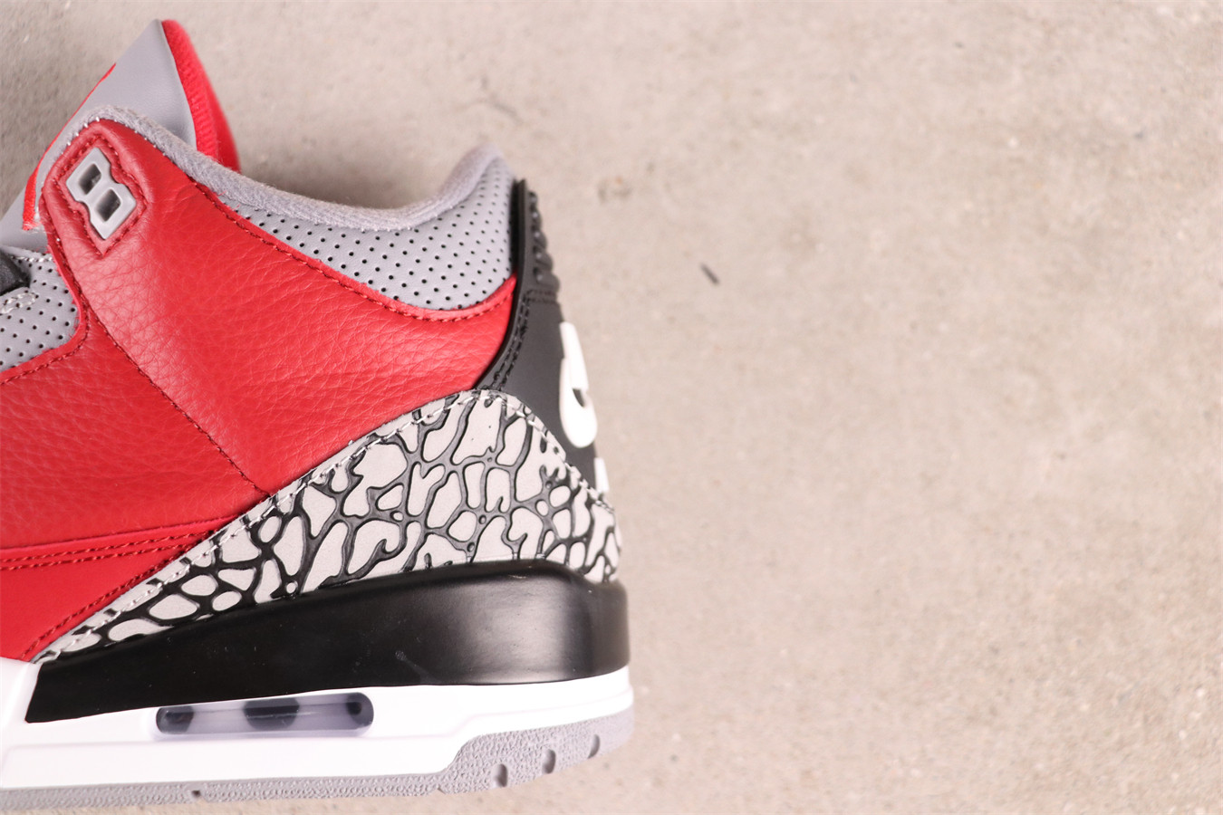 US$44 Air Jordan 3Red Cement CK5692-600 Size 36-47.5