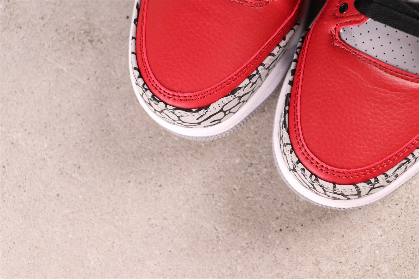 US$44 Air Jordan 3Red Cement CK5692-600 Size 36-47.5