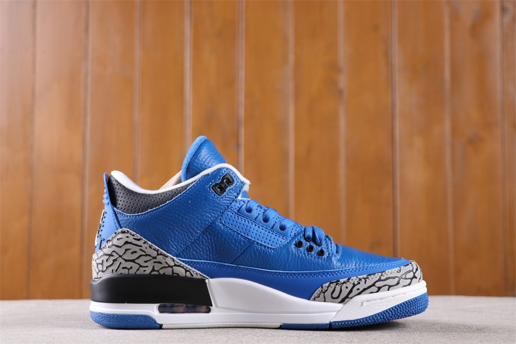 US$62 Air Jordan 3 “Quai 54”580775-401SIZE 40-47.5