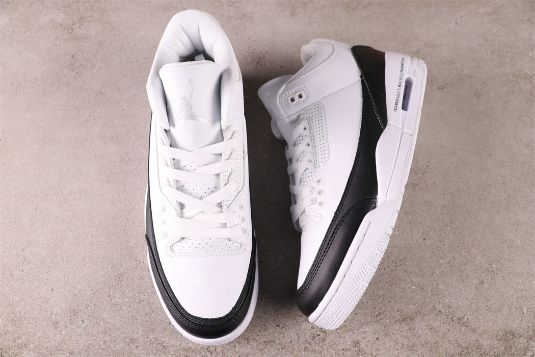33USD Fragment Design x Air Jordan 3 DA3595-100 36-47.5