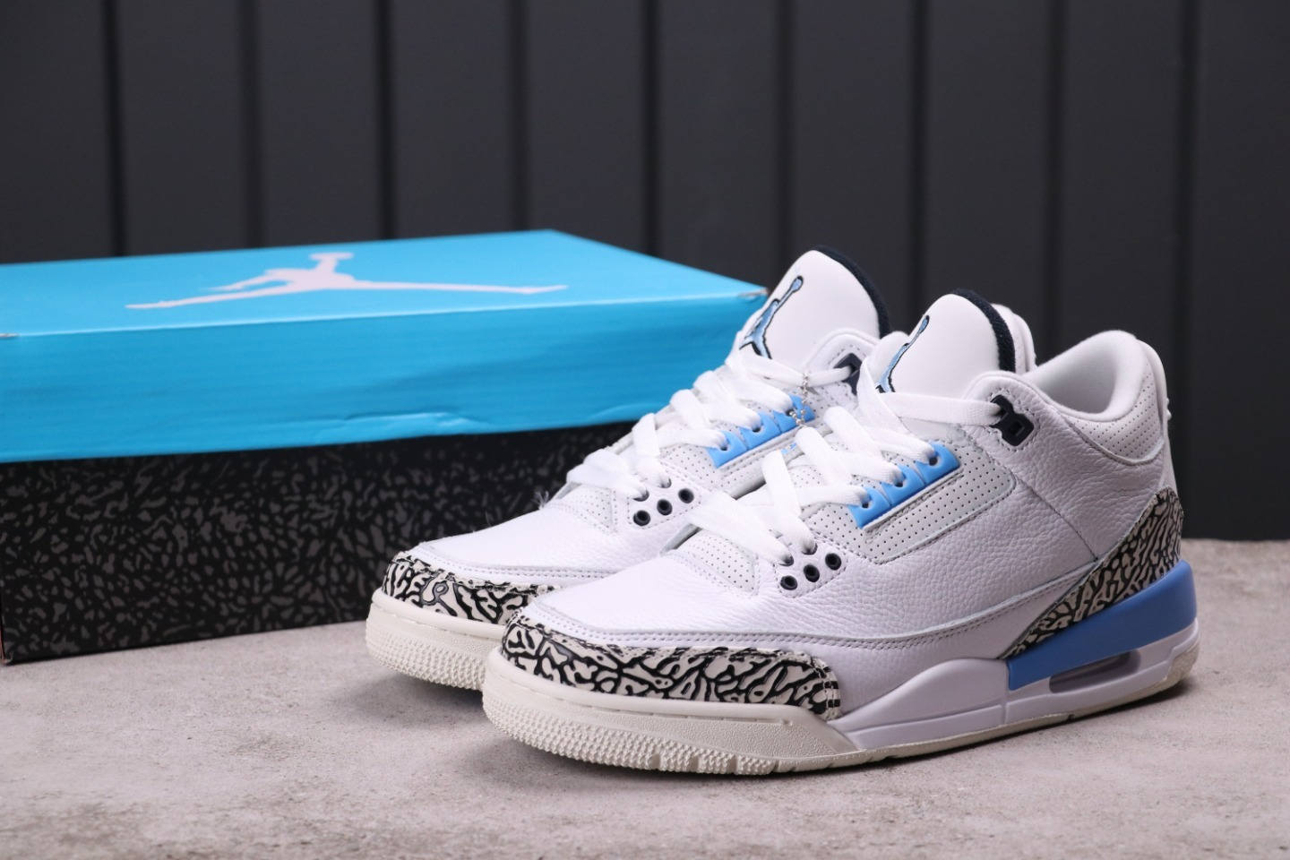 62USD Air Jordan 3 “True Blue”CT8532-104 36-45