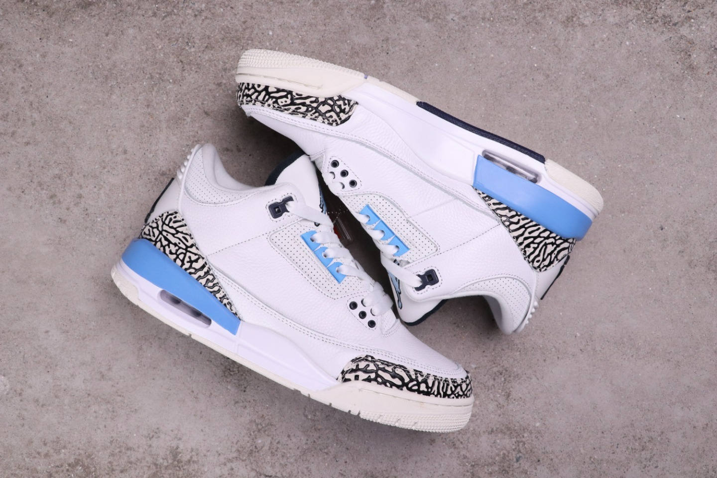 62USD Air Jordan 3 “True Blue”CT8532-104 36-45