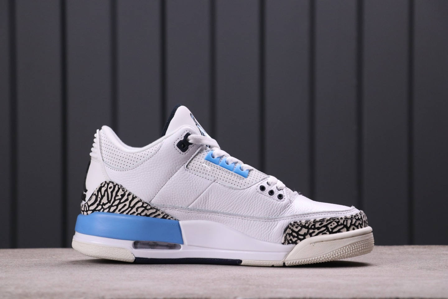 62USD Air Jordan 3 “True Blue”CT8532-104 36-45