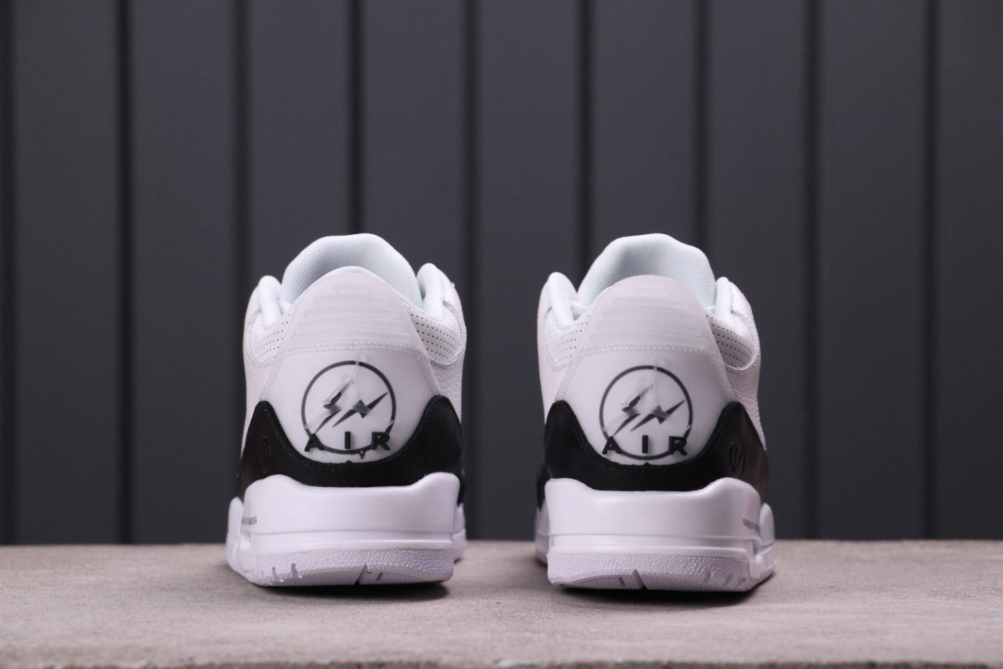 62USD Fragment Design x Air Jordan 3 DA3595-100 36-45