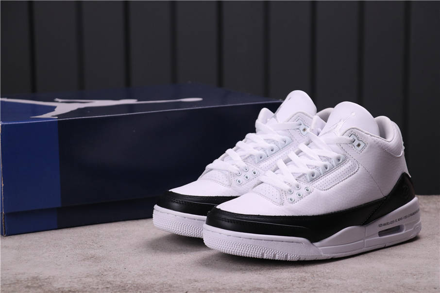 $78 Fragment Design x Air Jordan 3 DA3595-100 Size 40-47.5