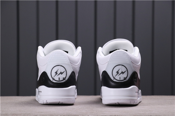 78$USD Fragment Design x Air Jordan 3 DA3595-100 40-46