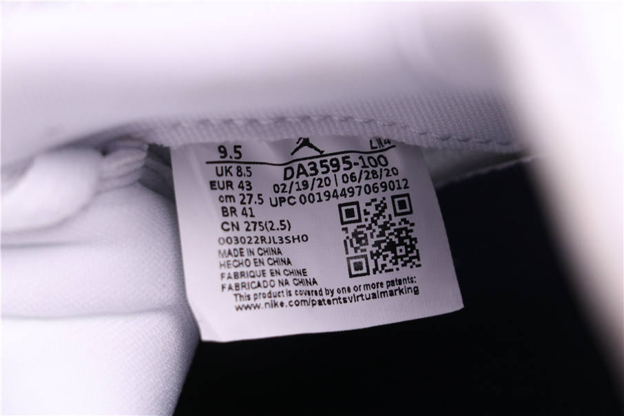 89USD Fragment Design x Air Jordan 3 DA3595-100 40-47.5