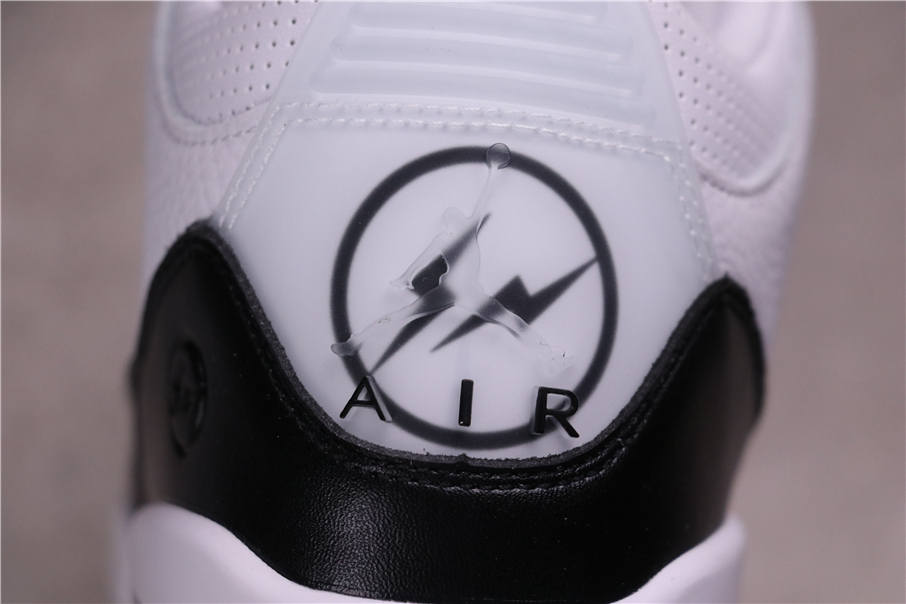 89USD Fragment Design x Air Jordan 3 DA3595-100 40-47.5