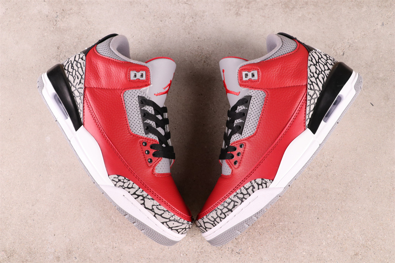 US$44 Air Jordan 3Red Cement CK5692-600 Size 36-47.5