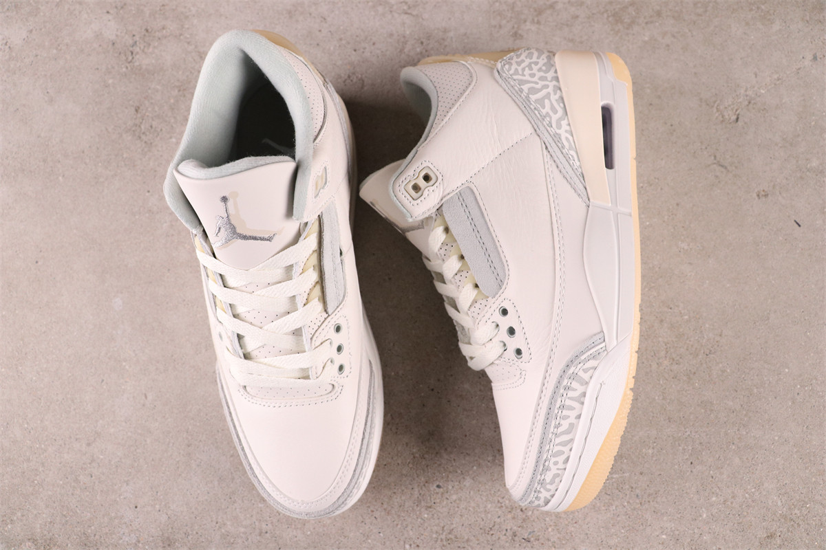 US$66 Air Jordan 3 x Travis Scott TS FJ9479-100 Size 36-47.5