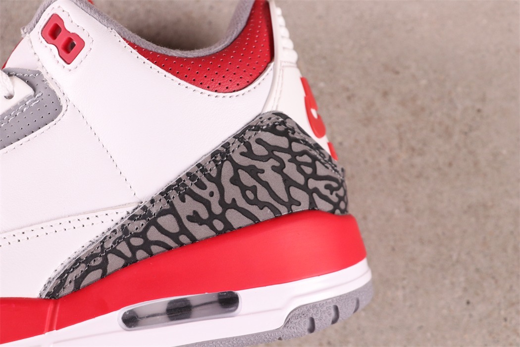 US$67Air Jordan 3 “Fire Red”DN3707-160Size 36-47.5