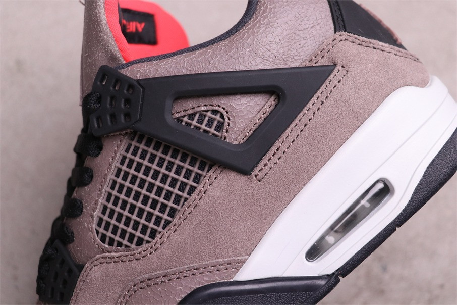 Air Jordan 4 Taupe Haze [DB0732-200]