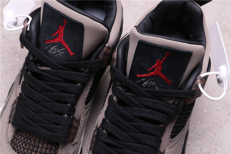 Air Jordan 4 Rasta [882335]