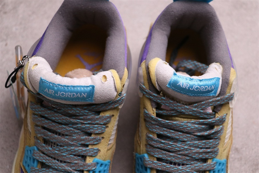 Air Jordan 4 Bred [DJ5718-300]