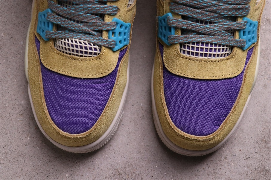 Air Jordan 4 Bred [DJ5718-300]