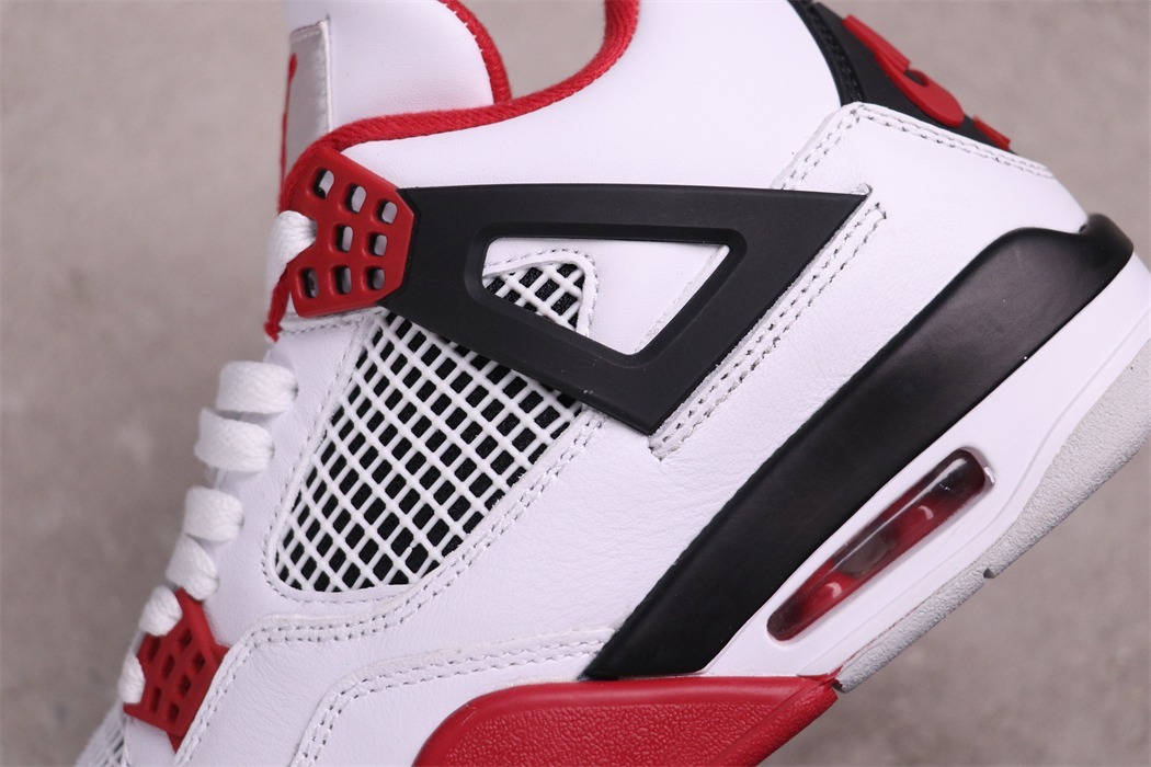 Air Jordan 4 Retro [DC7770-160]