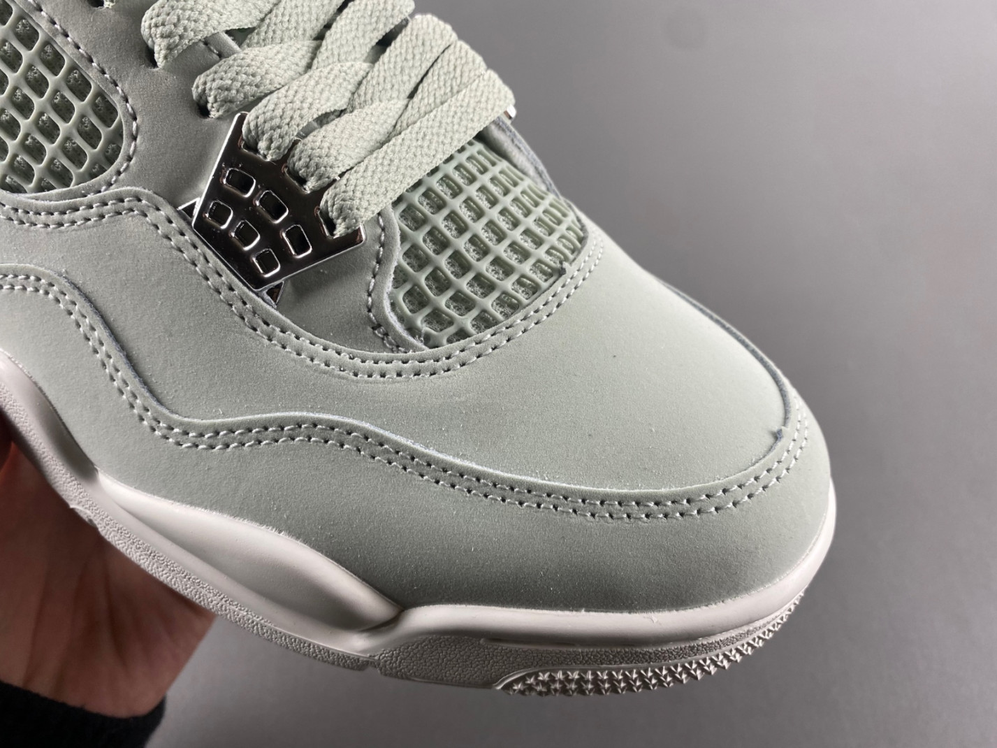 Air Jordan 4 WMNS Seafoam [HV0823-003]