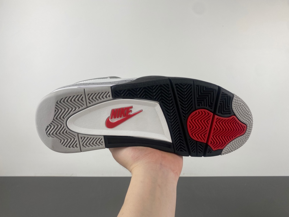 86USD Air Jordan 4 “White Cement”FV5029-100
