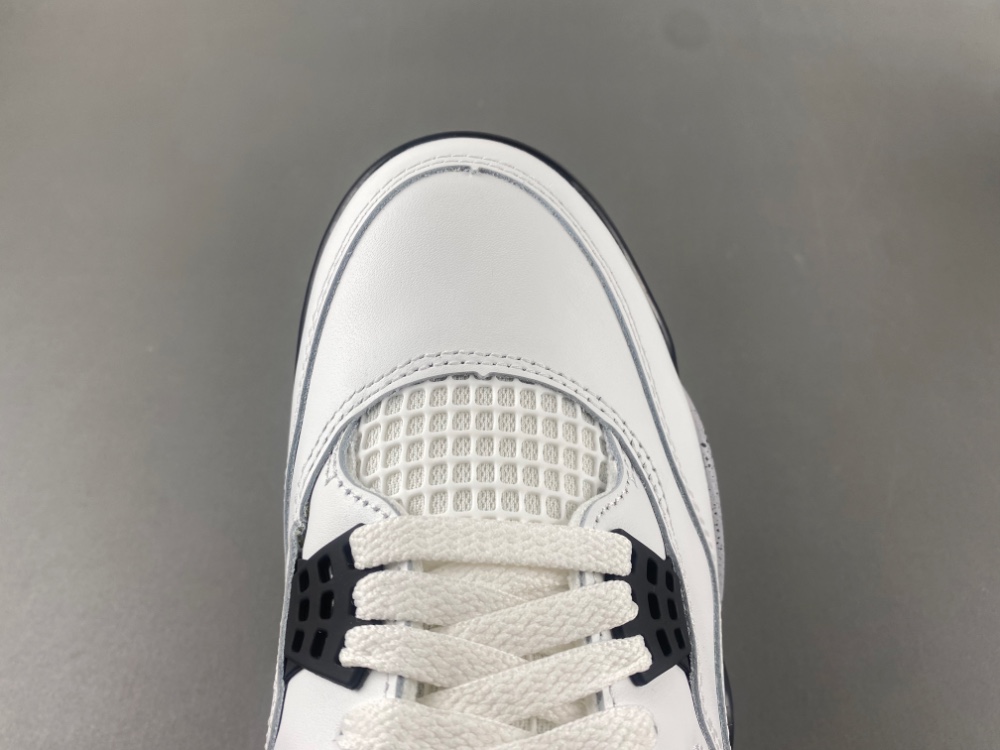 86USD Air Jordan 4 “White Cement”FV5029-100