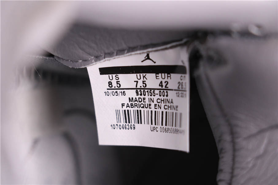 93USD KAWS x Air Jordan 4 Cool Grey 930155-003 40-46