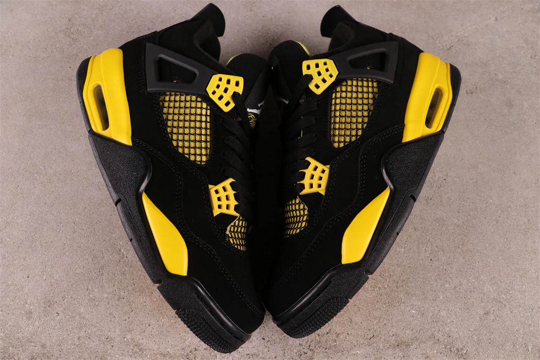 US$40 Air Jordan 4 Thunder DH6927-017 36-47.5