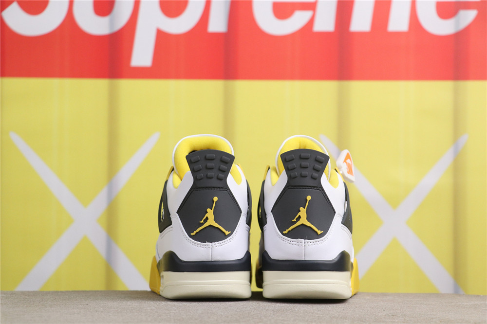 Air Jordan 4 Vivid Sulfur [AQ9129-101]