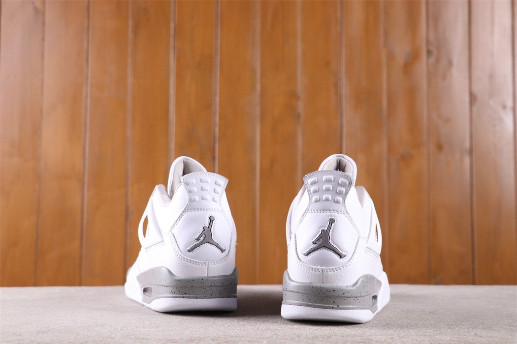 US$49 Air Jordan 4 “White Oreo” CT8527-100Size 36-47.5