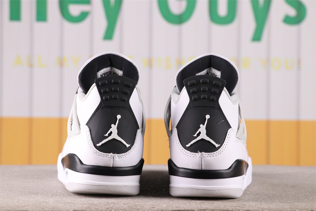 Air Jordan 4 Military Black [DH6927-111]