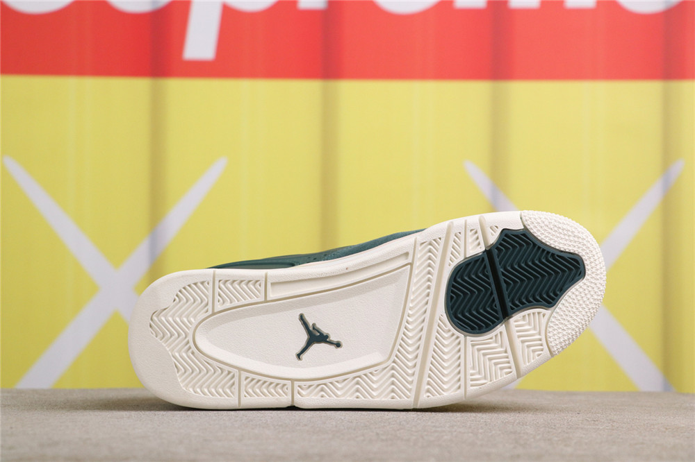 Air Jordan 4 RM Oxidized Green [FQ7940-300]