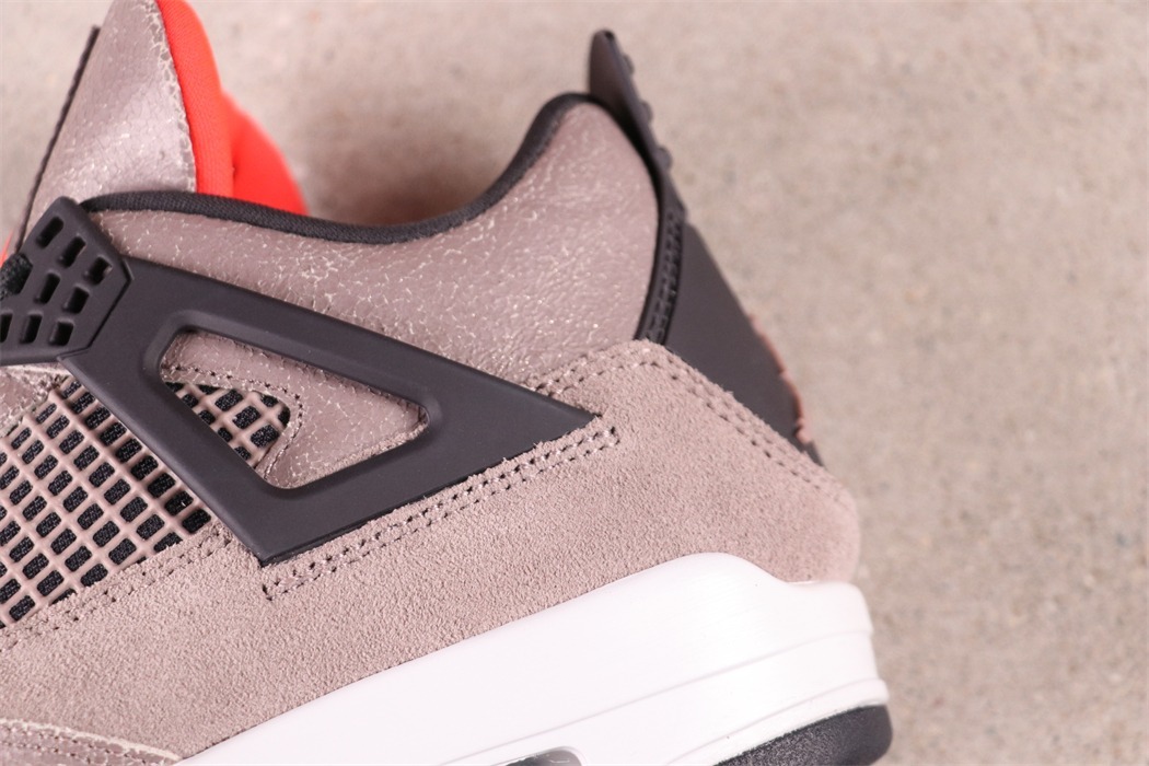 Air Jordan 4 Taupe Haze [DB0732-200]