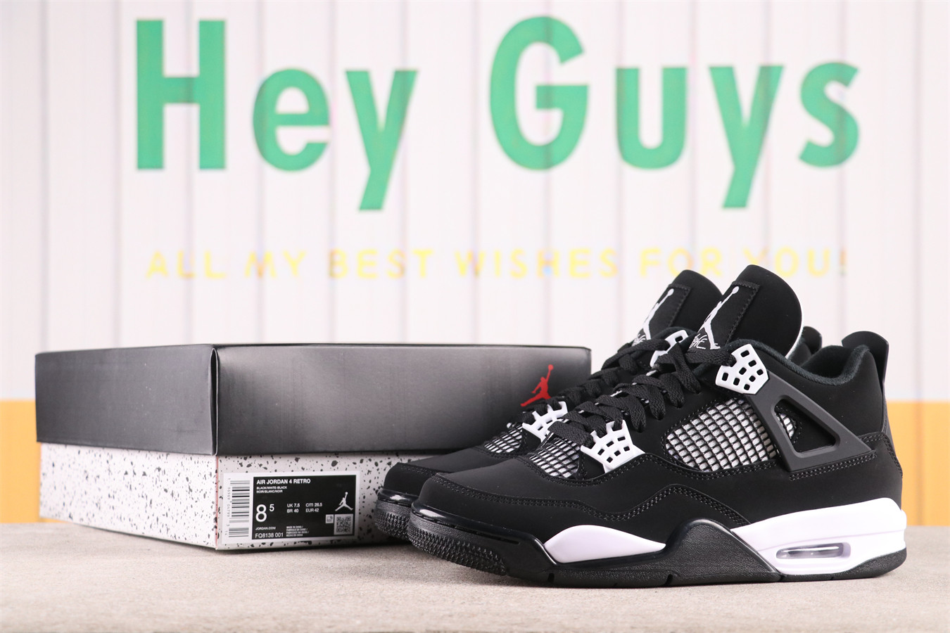 Air Jordan 4 Retro White Thunder [FQ8138-001]