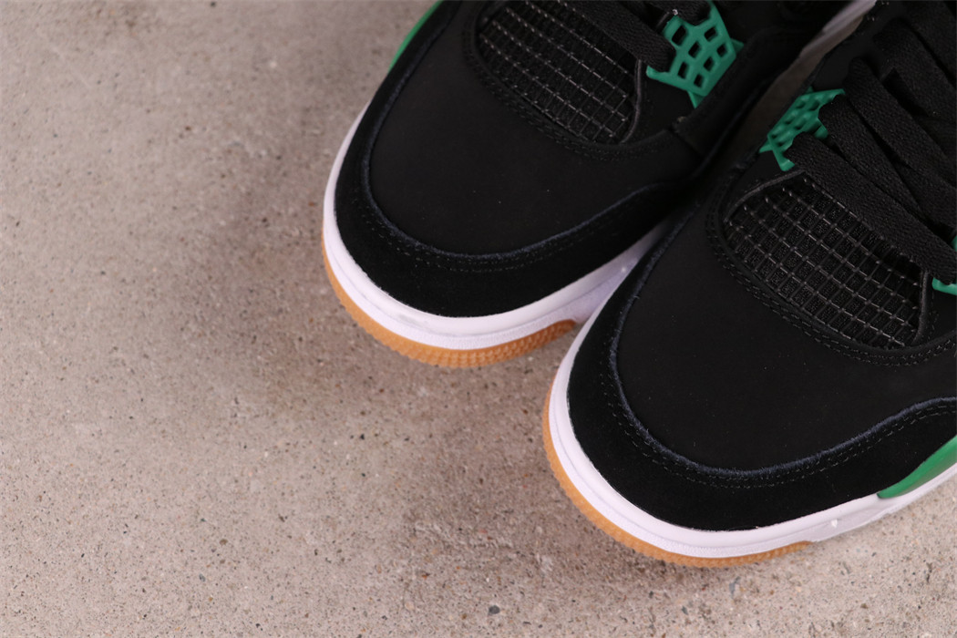 Nike SB x Air Jordan 4 [DR5415-030]