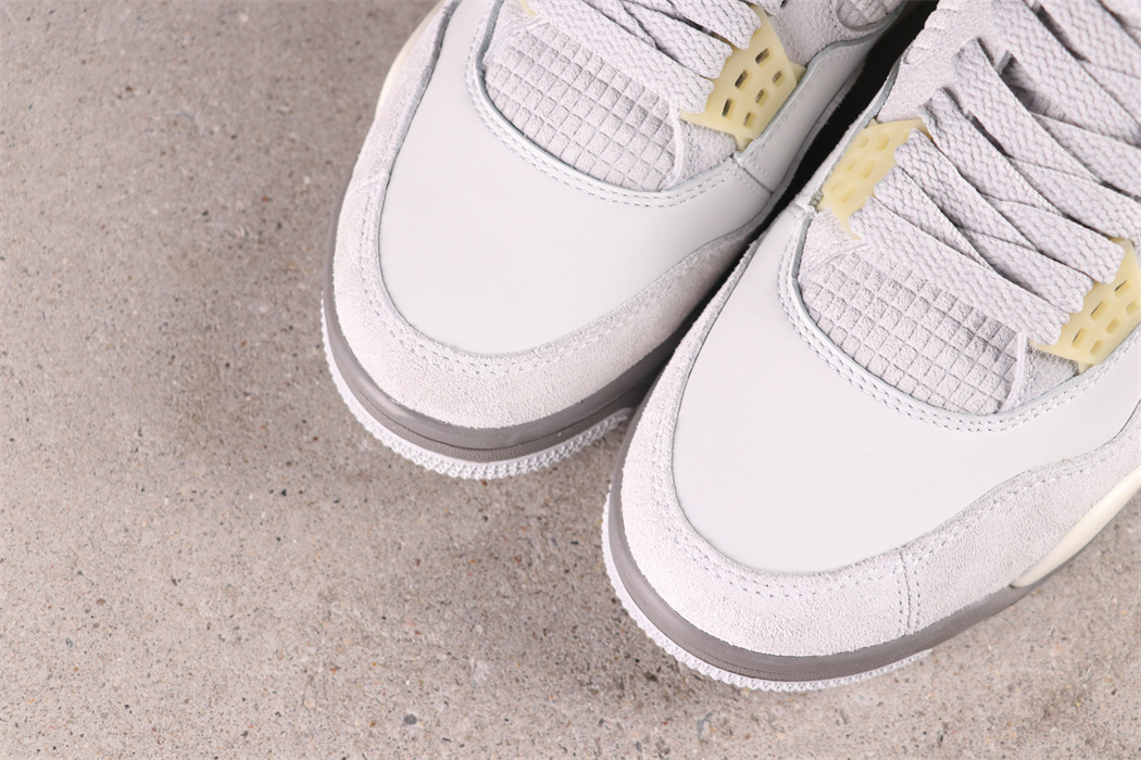 Air Jordan 4 SE Craft Photon Dust [DV3742-021]