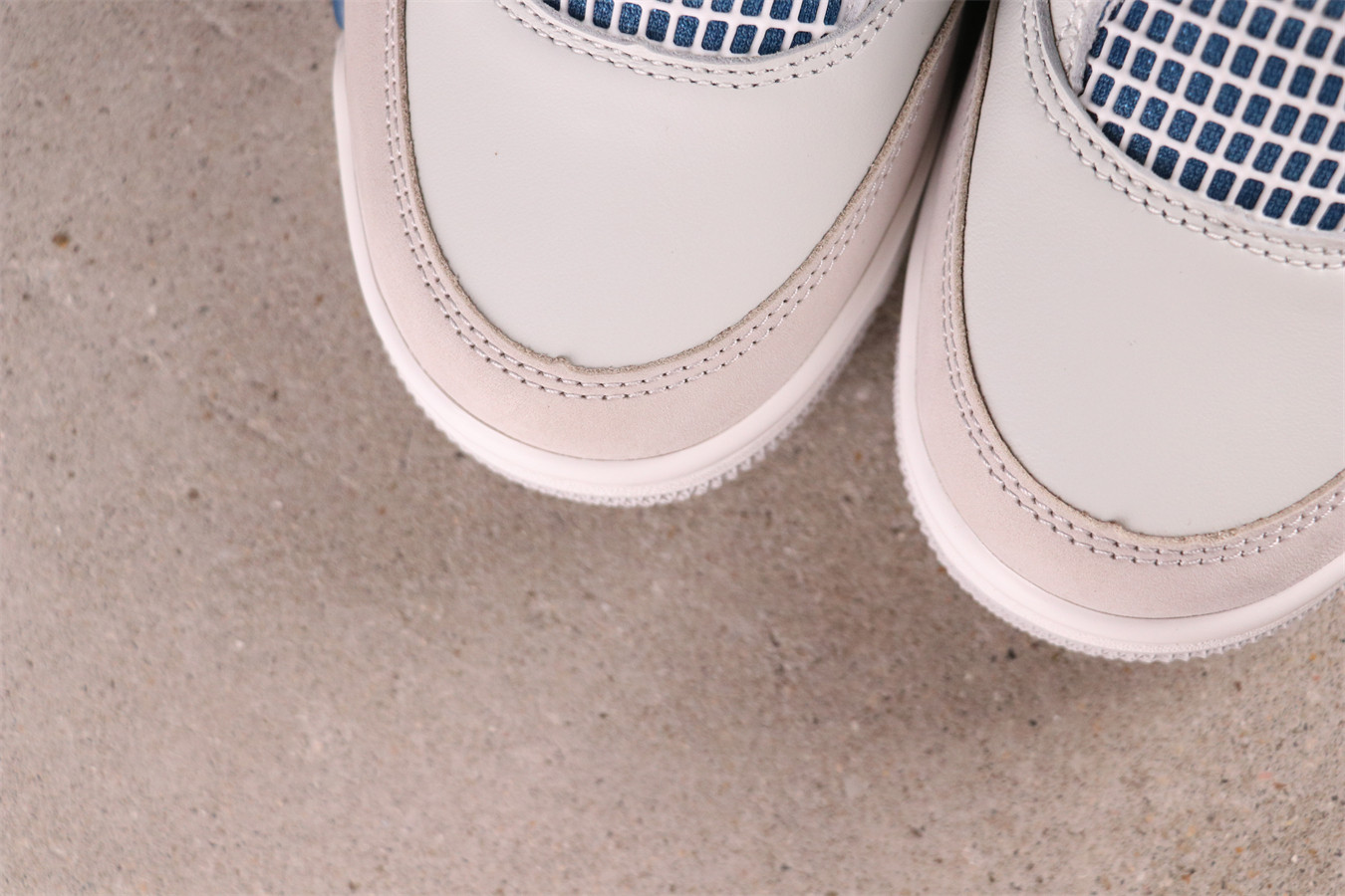 Air Jordan 4 Retro OG Military Blue [FV5029-141]