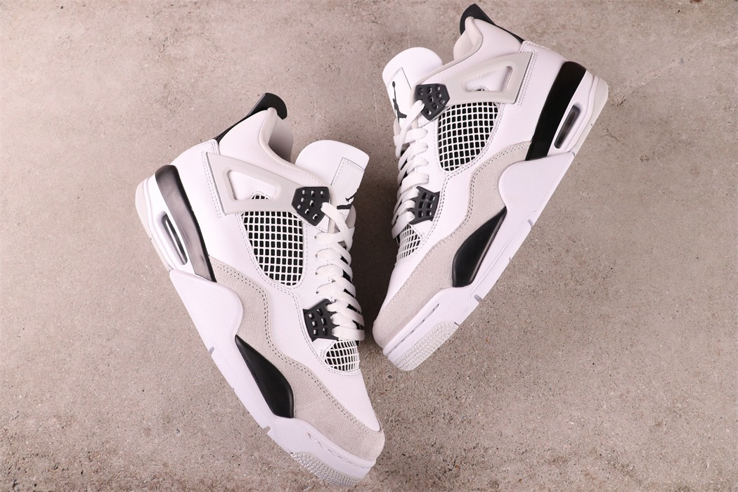 US$93 Air Jordan 4 “Military Black”DH6927-111Size 40-47.5