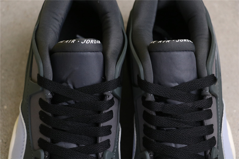 Air Jordan 4 RM [HF4334-002]