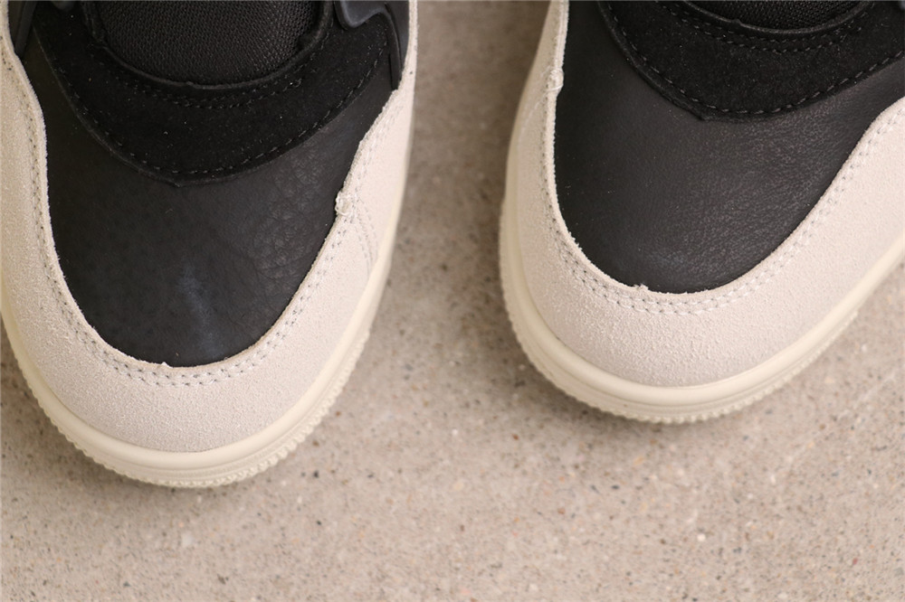 Air Jordan 4 RM Black Light Bone [FQ7939-001]