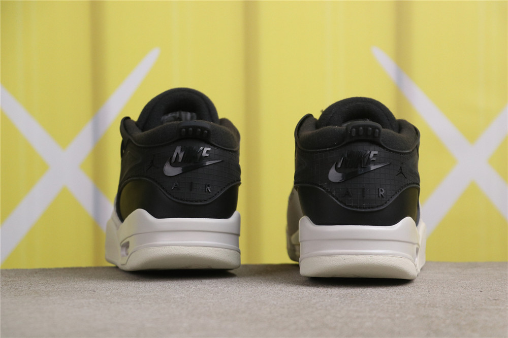 Air Jordan 4 RM Black Light Bone [FQ7939-001]