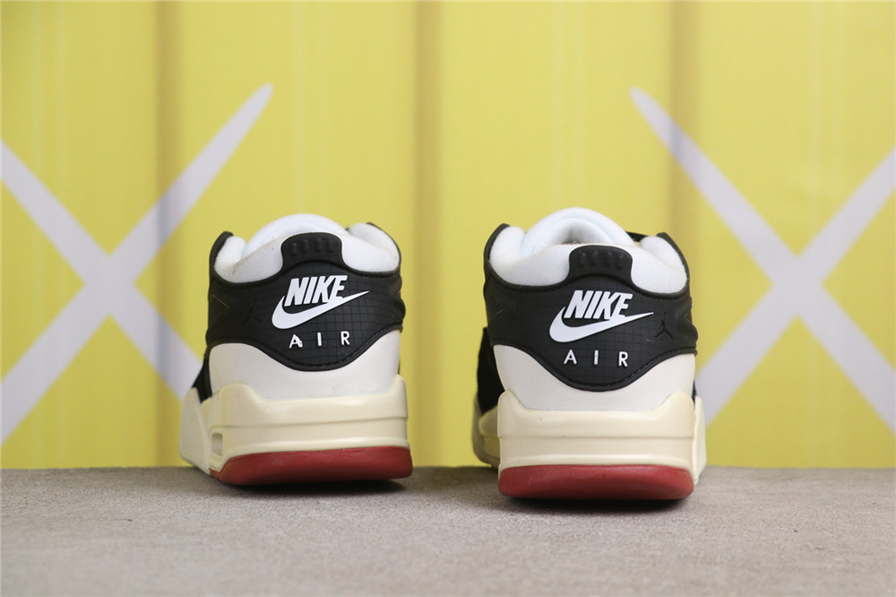 Air Jordan 4 RM [FQ7939-100]