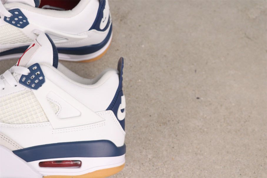 Nike SB x Air Jordan 4 Navy [DR5415-100]