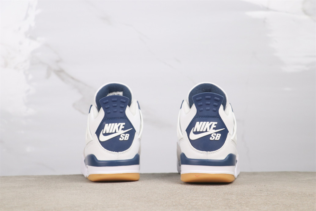 Nike SB x Air Jordan 4 Navy [DR5415-100]