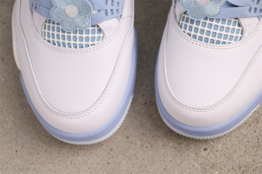 Air Jordan 4 WMNS Forget Me Not [HV0823-100]