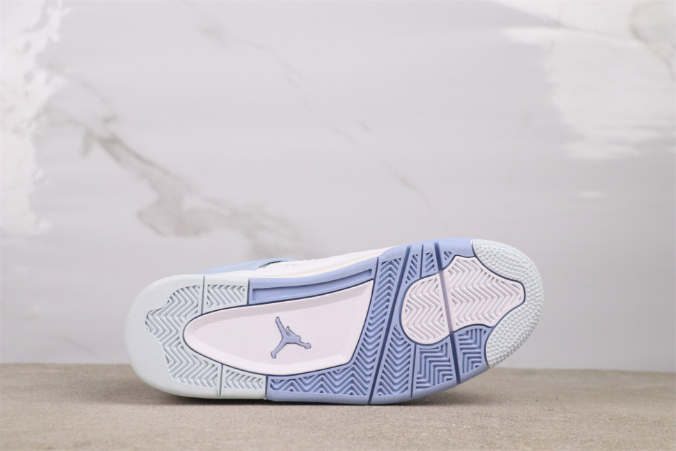 Air Jordan 4 WMNS Forget Me Not [HV0823-100]