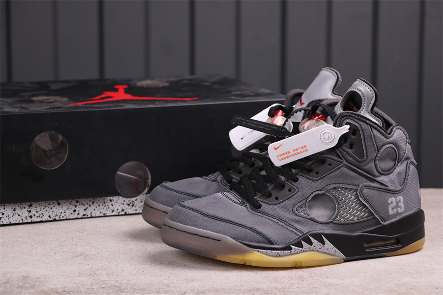 110USD OFF-WHITE x Air Jordan 5 AJ5 CT8480-001 Size 40-47.5 us7-us13 110USD OFF-WHITE x Air Jordan 5 AJ5 CT8480-001 Size 40-47.5 us7-us13