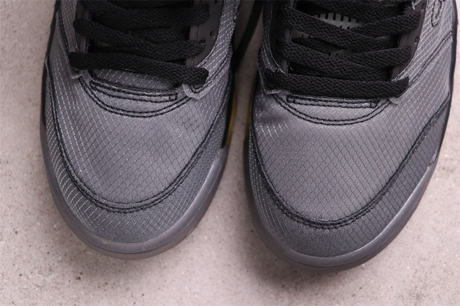 110USD OFF-WHITE x Air Jordan 5 AJ5 CT8480-001 Size 40-47.5 us7-us13 110USD OFF-WHITE x Air Jordan 5 AJ5 CT8480-001 Size 40-47.5 us7-us13