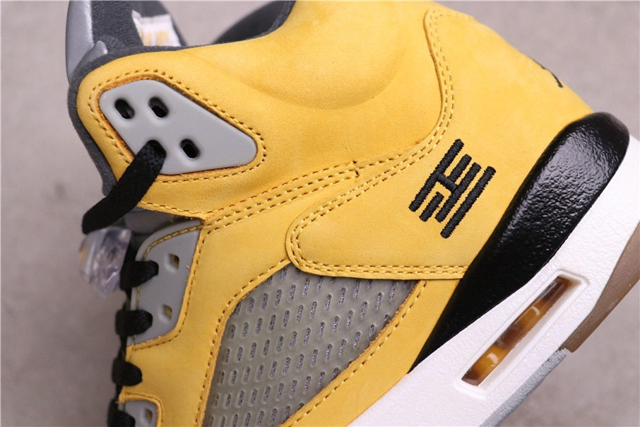 115USD AJ5 AIR JORDAN 5 TOKYO 23 454783-701 Size 40-47